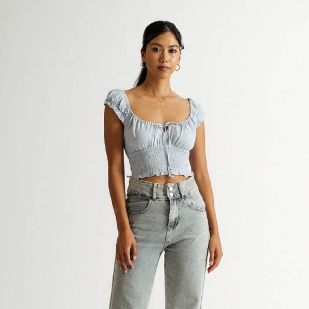 Crop top, blue, size small! Adjustable string in front! So flattering!!